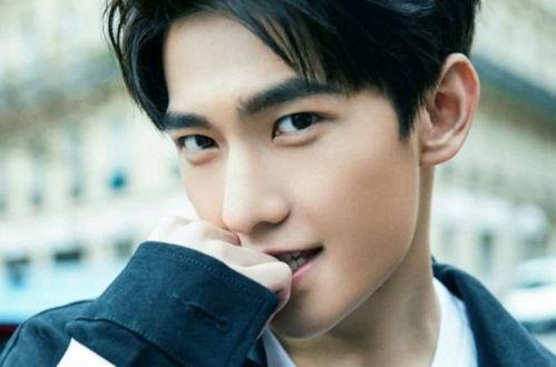 杨洋直播照片爆料视频,独家爆料照片与视频大公开